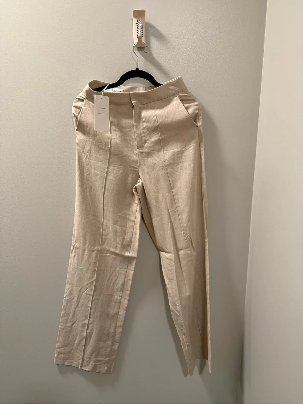 Zara Neutral Linen-Blend Button Front Vest in Cream